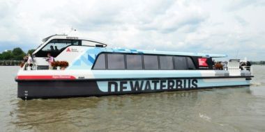 Foto van De Waterbus